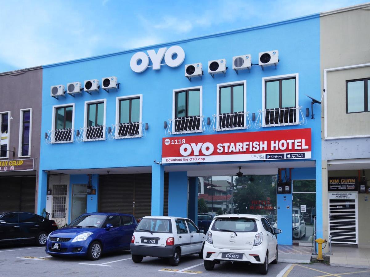 Oyo 1118 Starfish Hotel Malacca Buitenkant foto